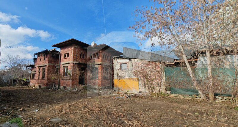 Calea Vitan teren 833 mp